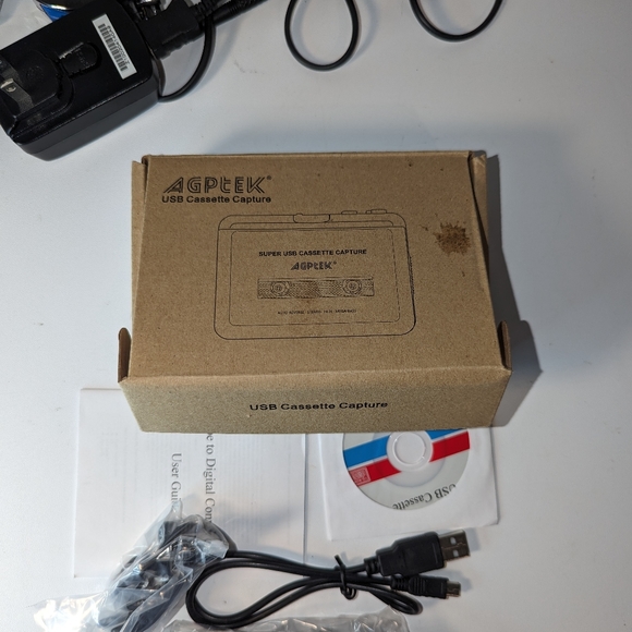 Super USB Cassette Capture by AGPtek Tape to PC with Box and Guide - Picture 3 of 5